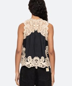 Ivyandthread.shop5fbfb63d94 2