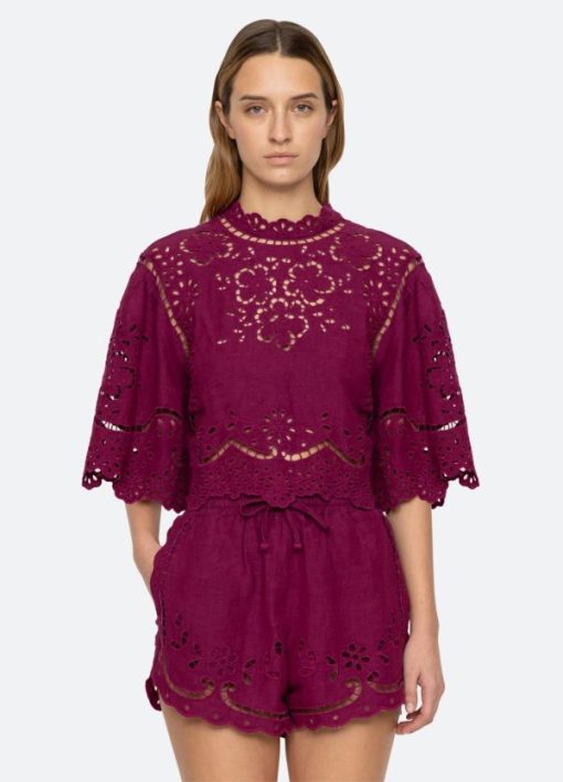 Ivyandthread.shop9aa80dd2b4 1