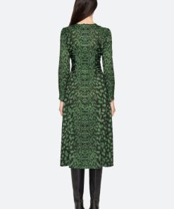 Ivyandthread.shopded93155a5 2